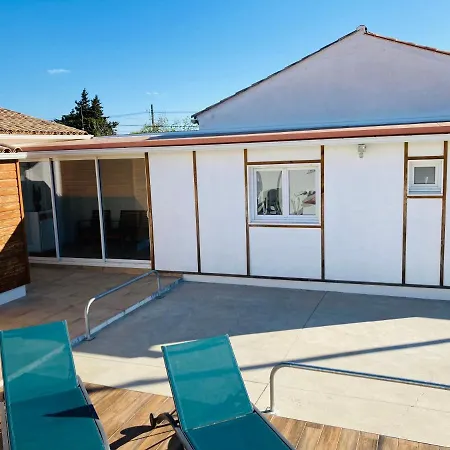 Nyaraló Blanco Y Madera