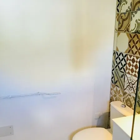 Blanco Y Madera * Ναρμπόν