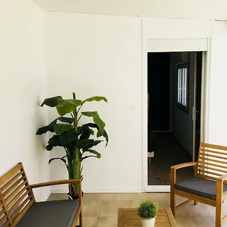 Blanco Y Madera * Ναρμπόν