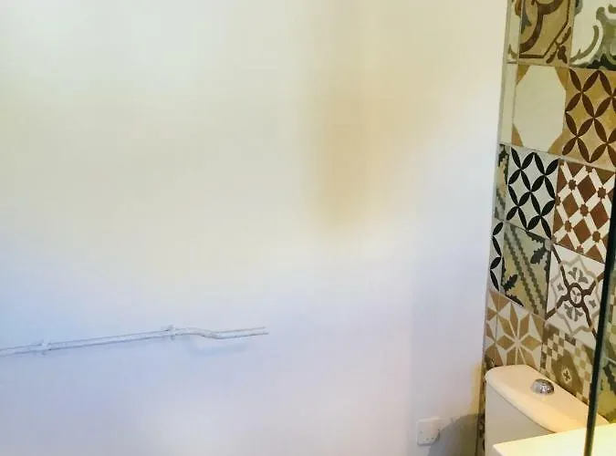 Blanco Y Madera * 나르본
