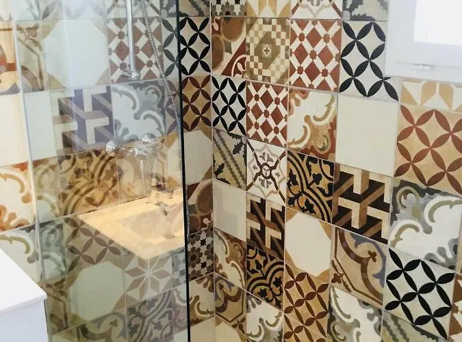 Blanco Y Madera Casa de Férias